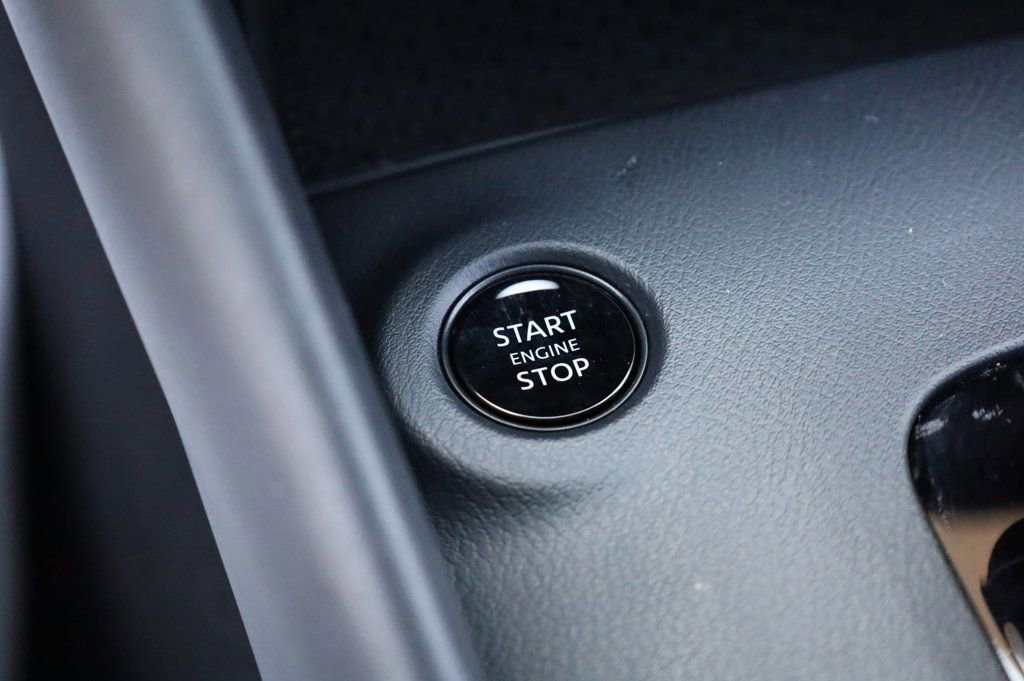 Used 2025 Nissan Z Performance w/ Floor Mat Package image 22