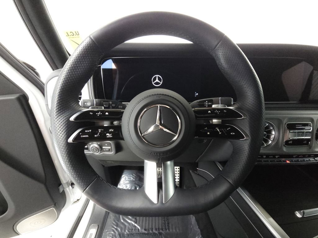 Used 2025 Mercedes-Benz G 550 w/ Manufactur Interior Package image 12