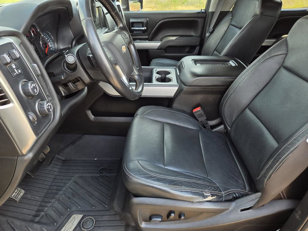 Used 2019 Chevrolet Silverado 2500 LT w/ Texas Edition AWD/4WD image 12