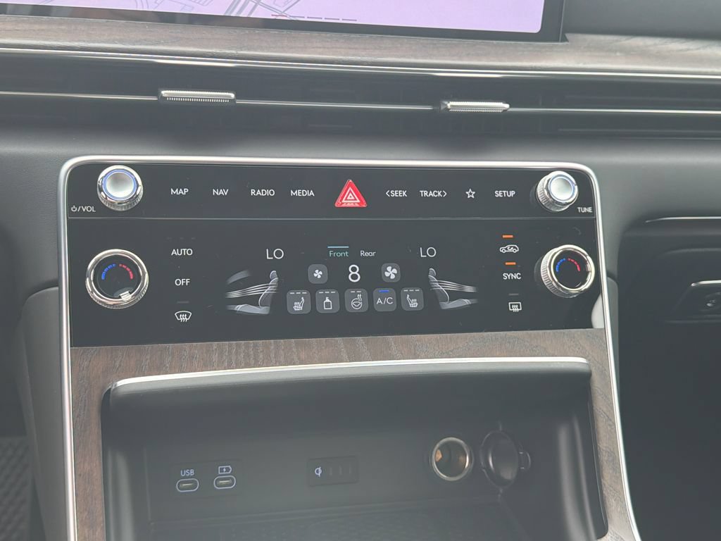 New 2026 Genesis GV80 2.5T Select AWD/4WD image 31