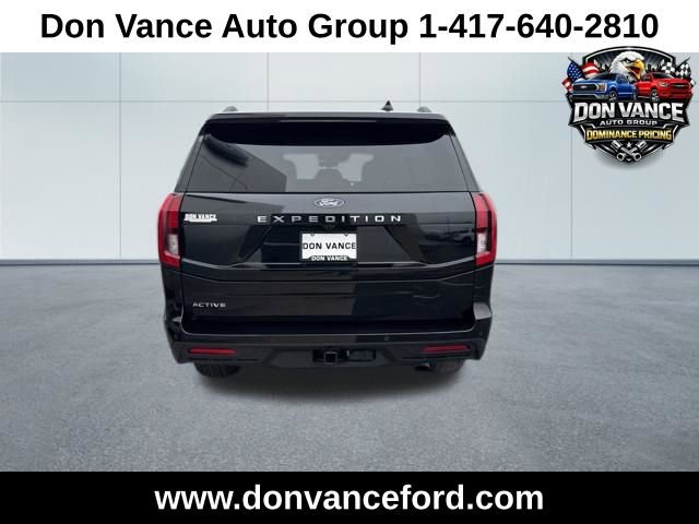 Used 2025 Ford Expedition Active image 4