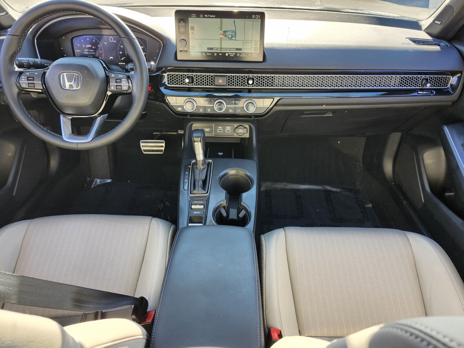 Used 2023 Honda Civic Sport Touring image 17