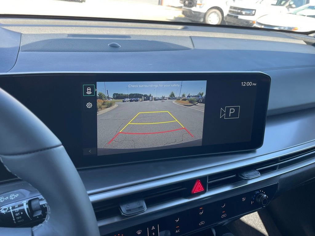 New 2026 Kia Sorento LX FWD image 17