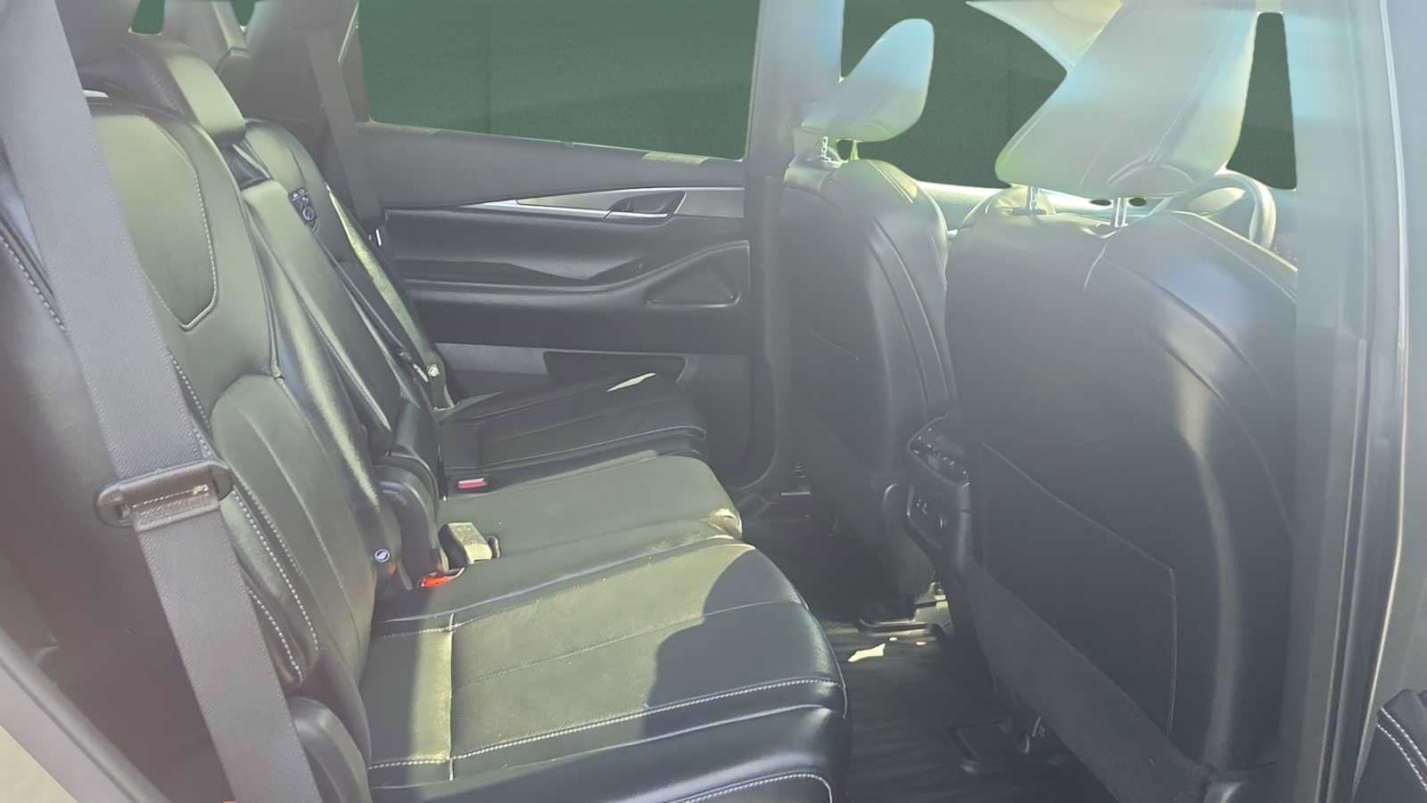 Used 2023 INFINITI QX60 Luxe w/ Cargo Package AWD/4WD image 22