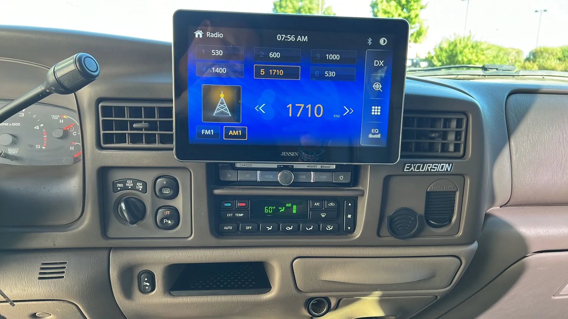 Used 2004 Ford Excursion Limited AWD/4WD image 28