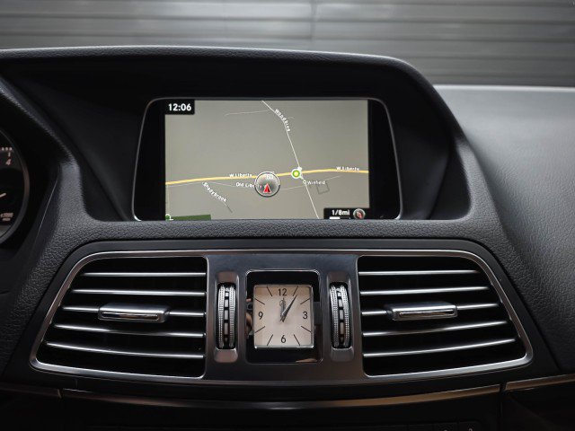 Used 2016 Mercedes-Benz E 400 Cabriolet image 26