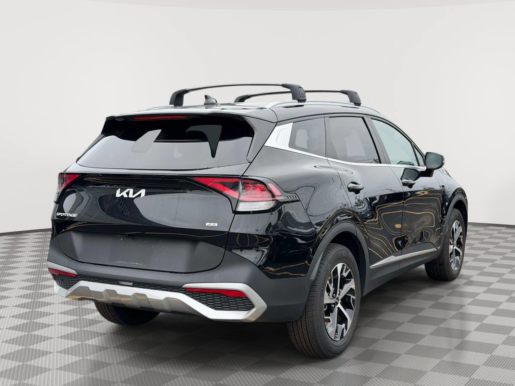 Certified 2024 Kia Sportage EX AWD/4WD image 3