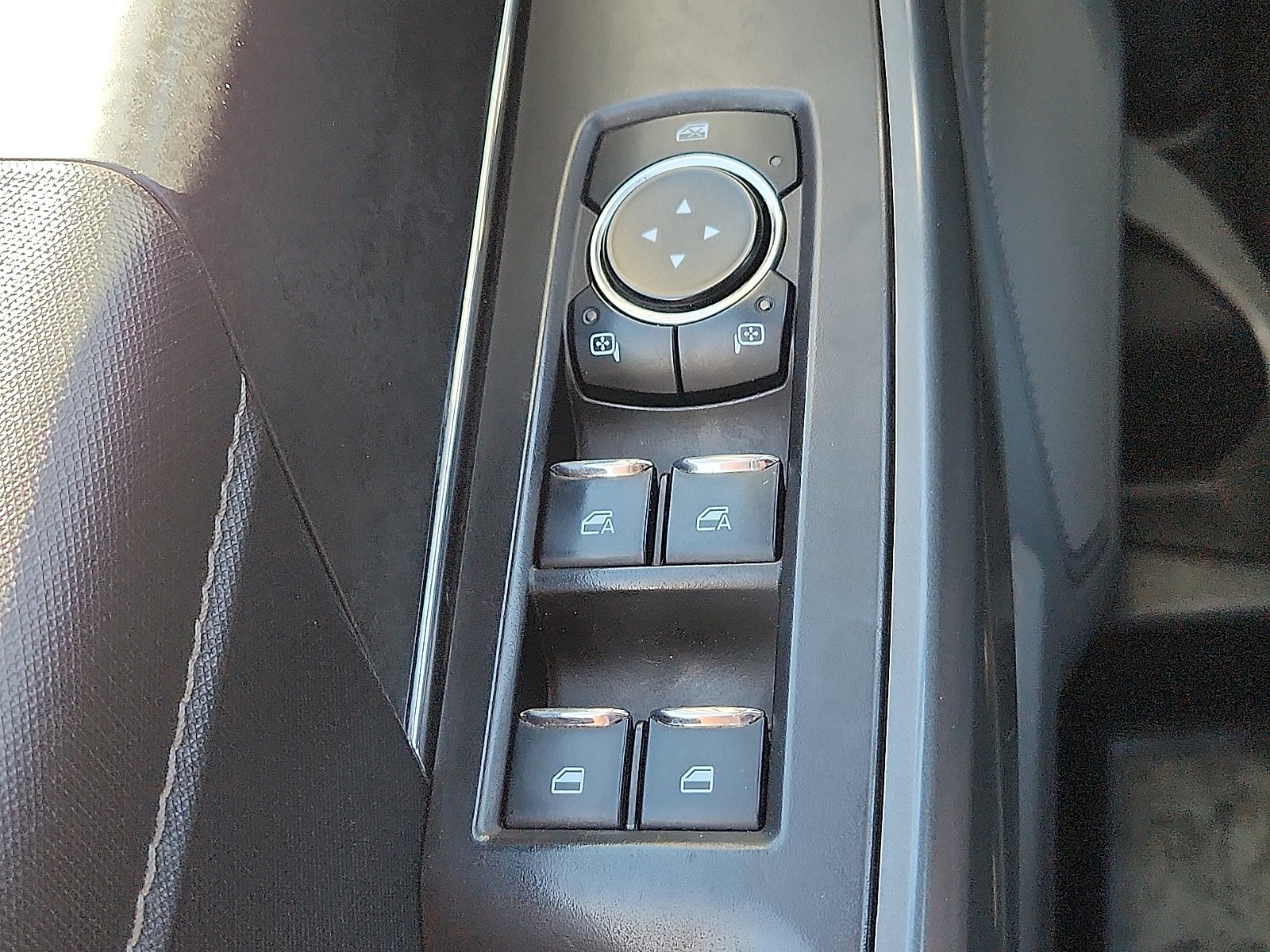 Used 2024 Ford F150 XLT w/ Mobile Office Package image 21