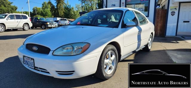 Used 2004 Ford Taurus SES FWD image 5