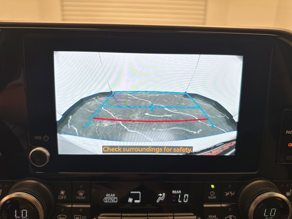 Used 2023 Toyota Highlander XLE image 25