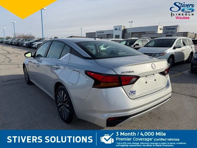 Used 2024 Nissan Altima 2.5 SV image 7
