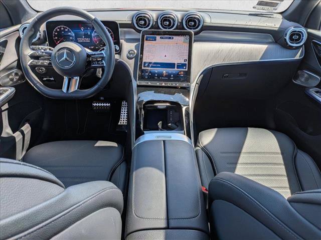 Used 2025 Mercedes-Benz GLC 300 image 19