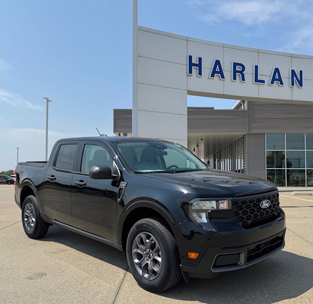 New 2025 Ford Maverick XLT w/ Equipment Group 302A