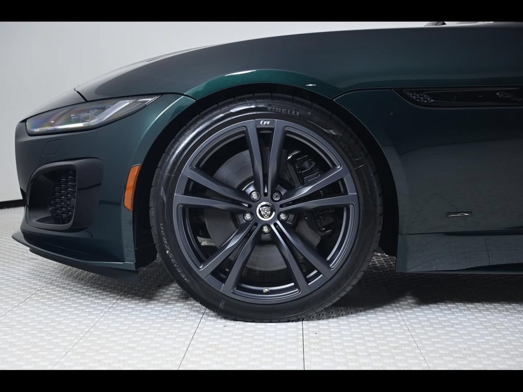 Used 2024 Jaguar F-TYPE R AWD/4WD image 33