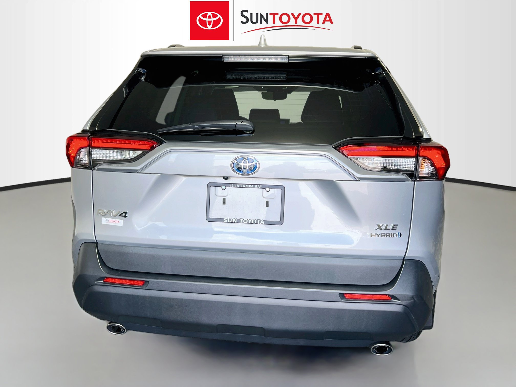 Used 2024 Toyota RAV4 XLE Premium w/ Weather Package AWD/4WD image 4