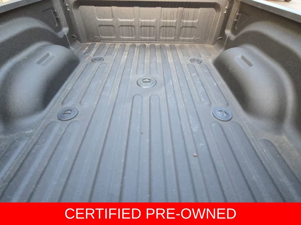 Used 2026 RAM 3500 Laramie AWD/4WD image 14