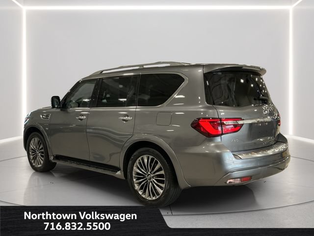 Used 2020 INFINITI QX80 Luxe w/ Sensory Package AWD/4WD image 3