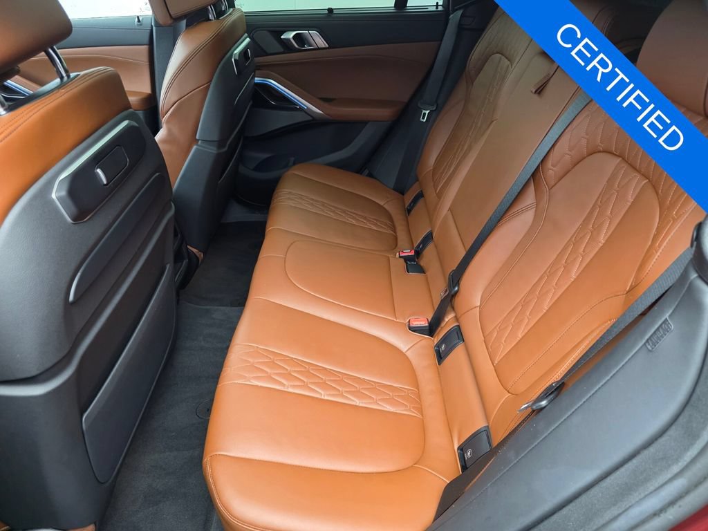 Certified 2025 BMW X6 xDrive40i w/ Executive Package AWD/4WD image 14