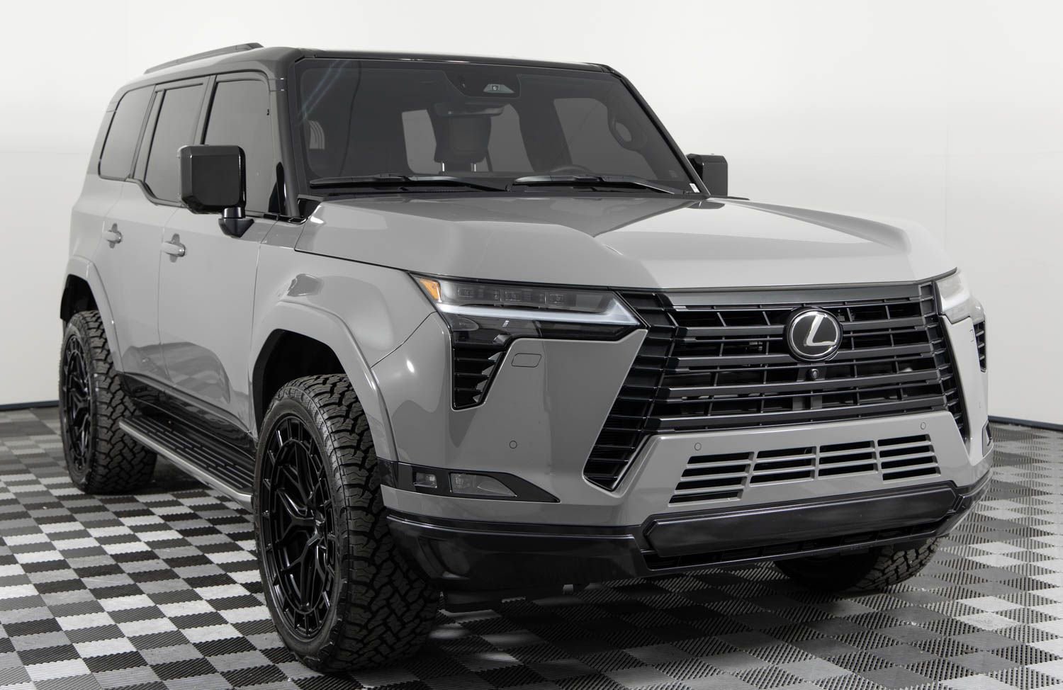 Used 2025 Lexus GX 550 w/ Accessory Package (Z1) AWD/4WD image 10
