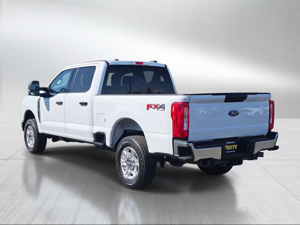 Used 2025 Ford F250 XLT w/ FX4 Off-Road Package AWD/4WD image 4