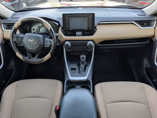 Used 2020 Toyota RAV4 XLE w/ Convenience Package image 13