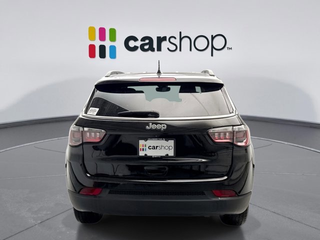 Used 2022 Jeep Compass Latitude image 4