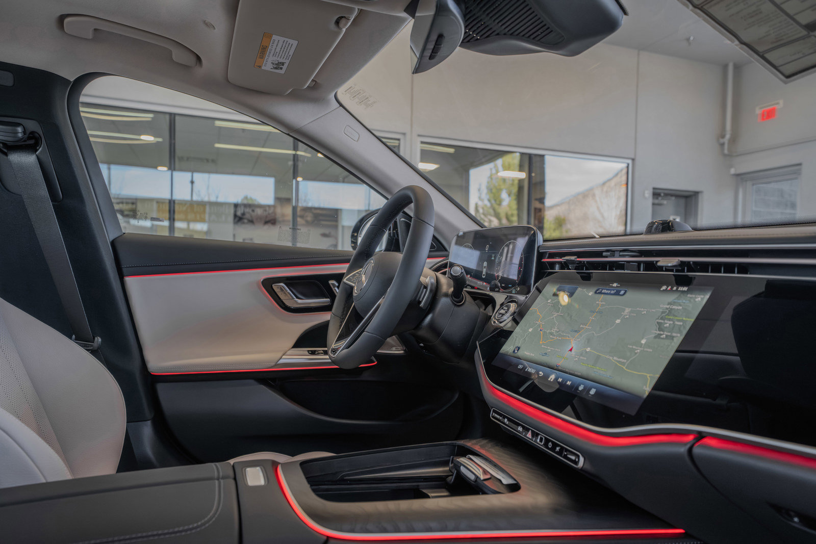 New 2026 Mercedes-Benz E 450 4MATIC Sedan image 18