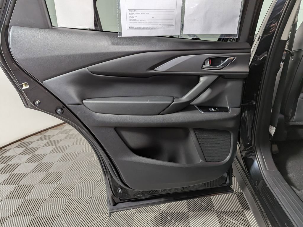 Used 2023 MAZDA CX-9 Touring image 40