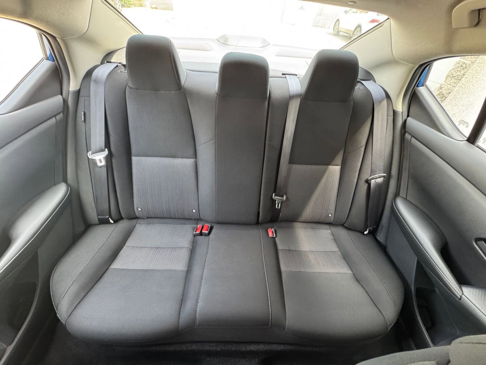 Used 2025 Nissan Sentra SV FWD image 37