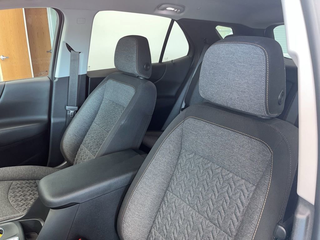 Used 2022 Chevrolet Equinox LT image 10