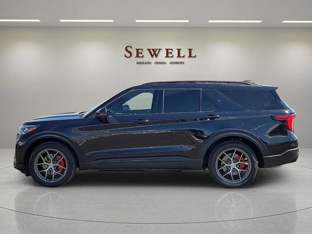 Used 2025 Ford Explorer ST RWD image 2