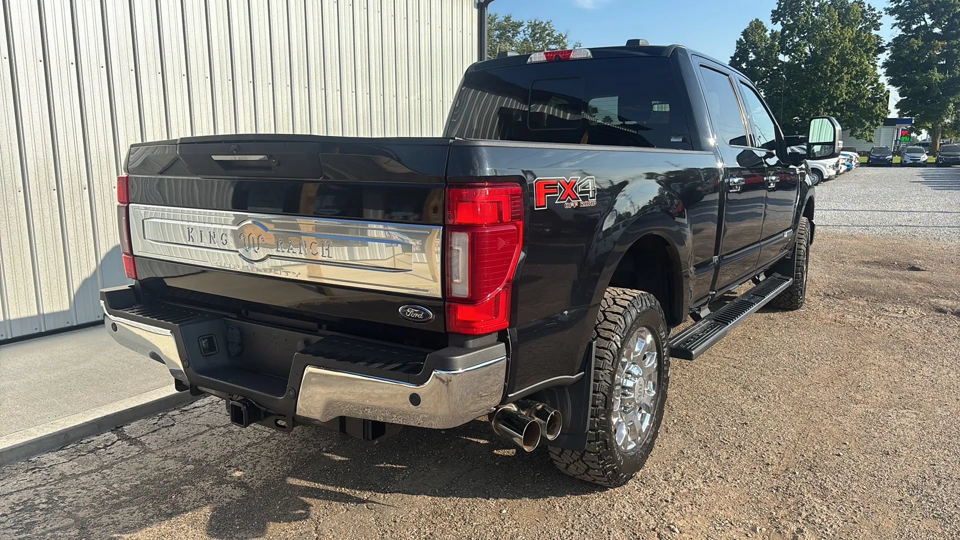 Used 2020 Ford F250 King Ranch w/ King Ranch Ultimate Package AWD/4WD image 15