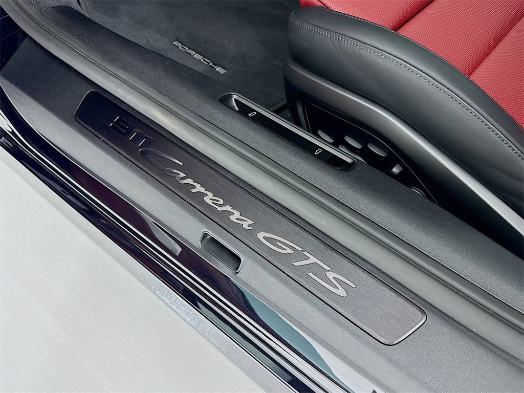 Used 2026 Porsche 911 Carrera GTS image 13