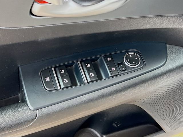 Used 2020 Kia Forte LXS image 17