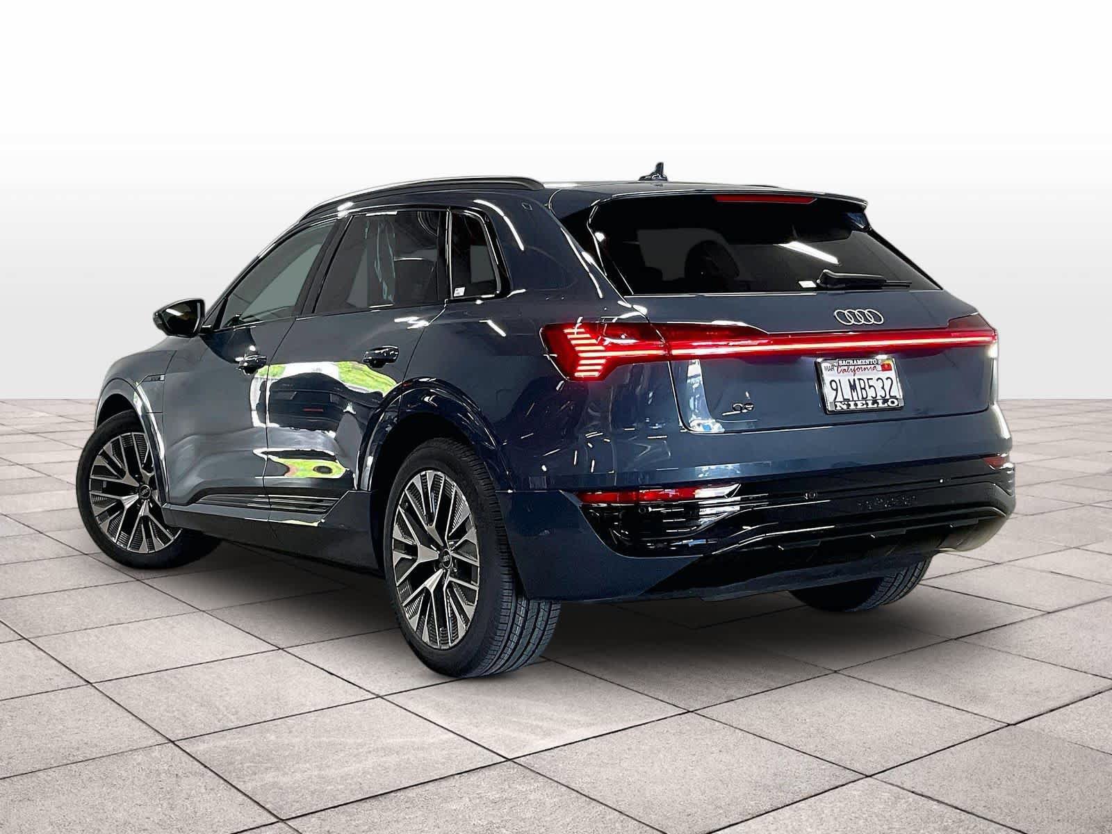 Certified 2024 Audi Q8 e-tron Premium Plus AWD/4WD image 12