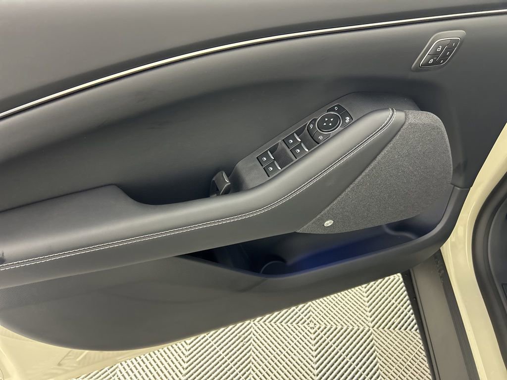 New 2026 Ford Mustang Mach-E Premium image 15