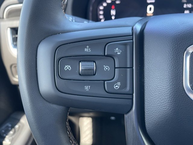 Used 2023 GMC Yukon AT4 w/ AT4 Premium Package image 22