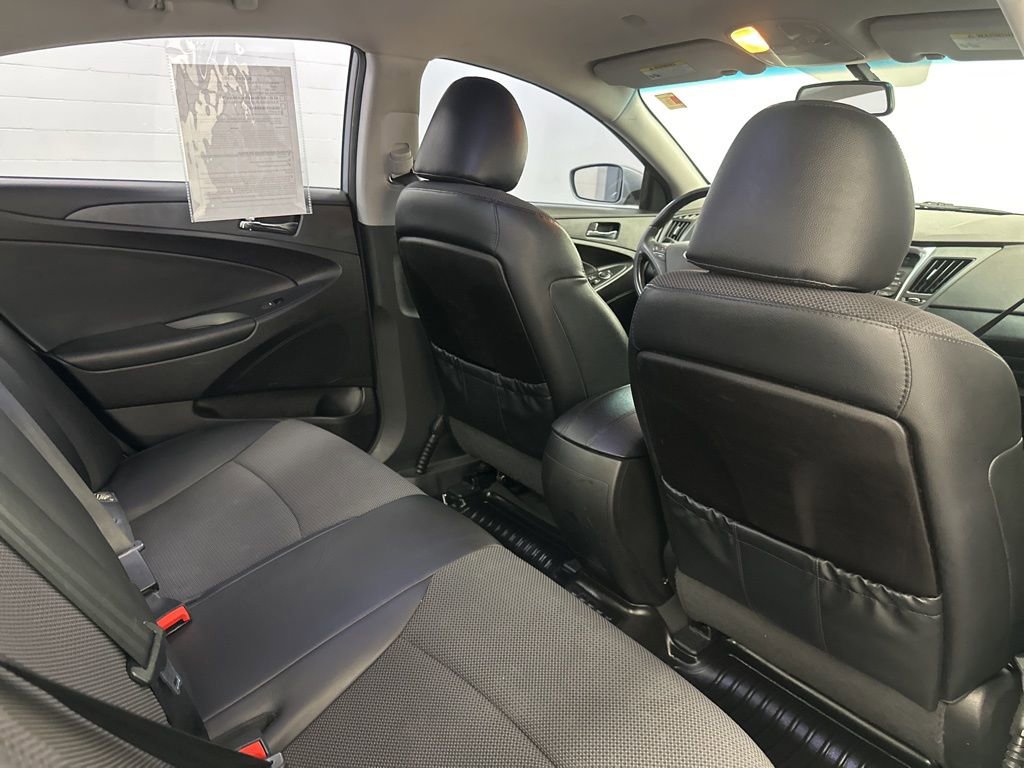 Used 2013 Hyundai Sonata SE image 21