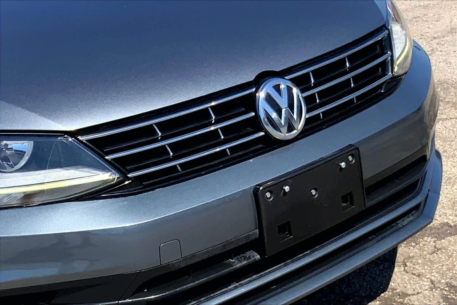 Used 2018 Volkswagen Jetta SE FWD image 27