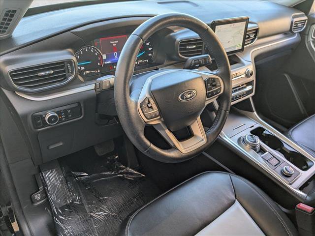 Certified 2023 Ford Explorer XLT w/ Equipment Group 202A AWD/4WD image 10