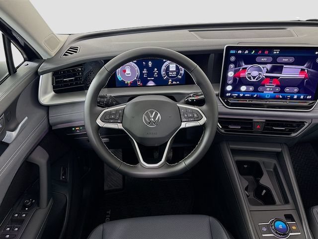 New 2026 Volkswagen Tiguan SE AWD/4WD image 23