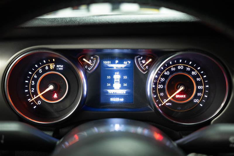 Used 2020 Jeep Gladiator Sport w/ Quick Order Package 24S image 16