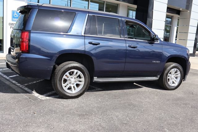 Used 2020 Chevrolet Tahoe LT w/ Luxury Package RWD image 8