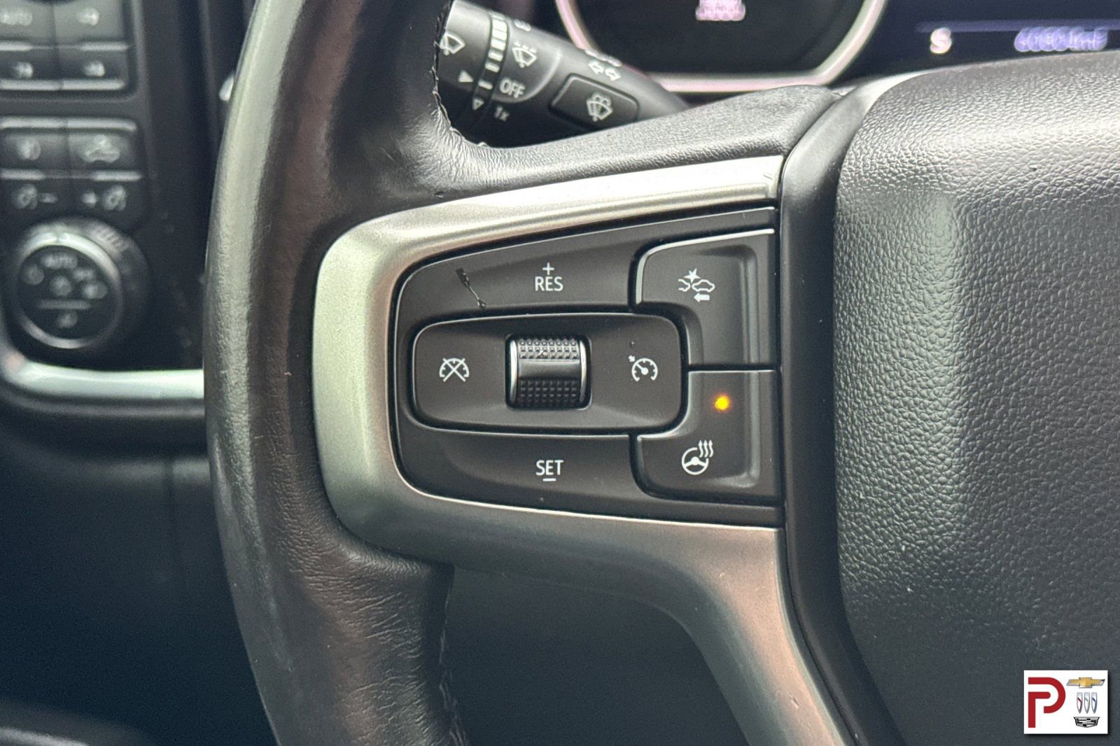 Used 2021 Chevrolet Silverado 1500 LTZ w/ Technology Package AWD/4WD image 27