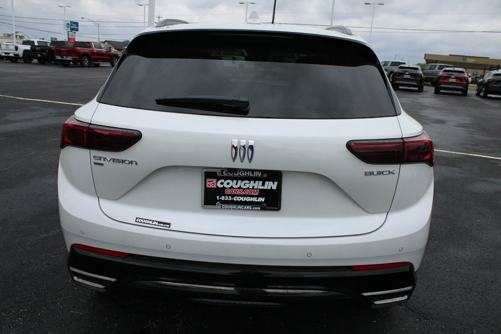 New 2025 Buick Envision Sport Touring image 8