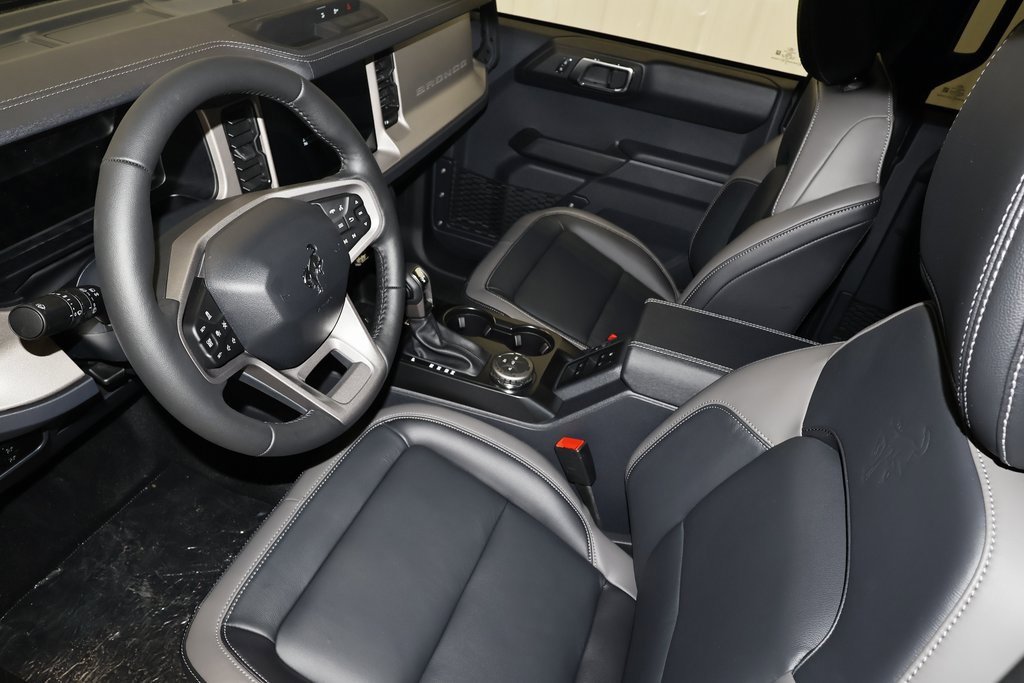 New 2025 Ford Bronco Outer Banks image 26