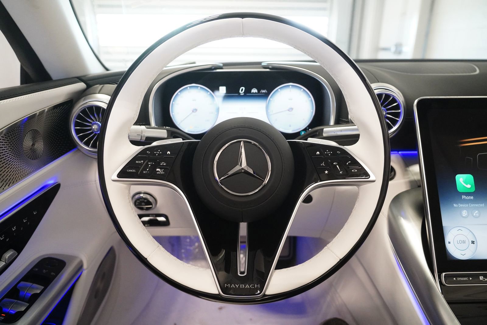 New 2026 Mercedes-Benz Maybach SL 680 image 22