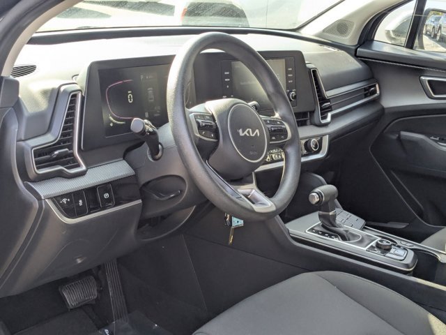Used 2024 Kia Sportage LX image 14