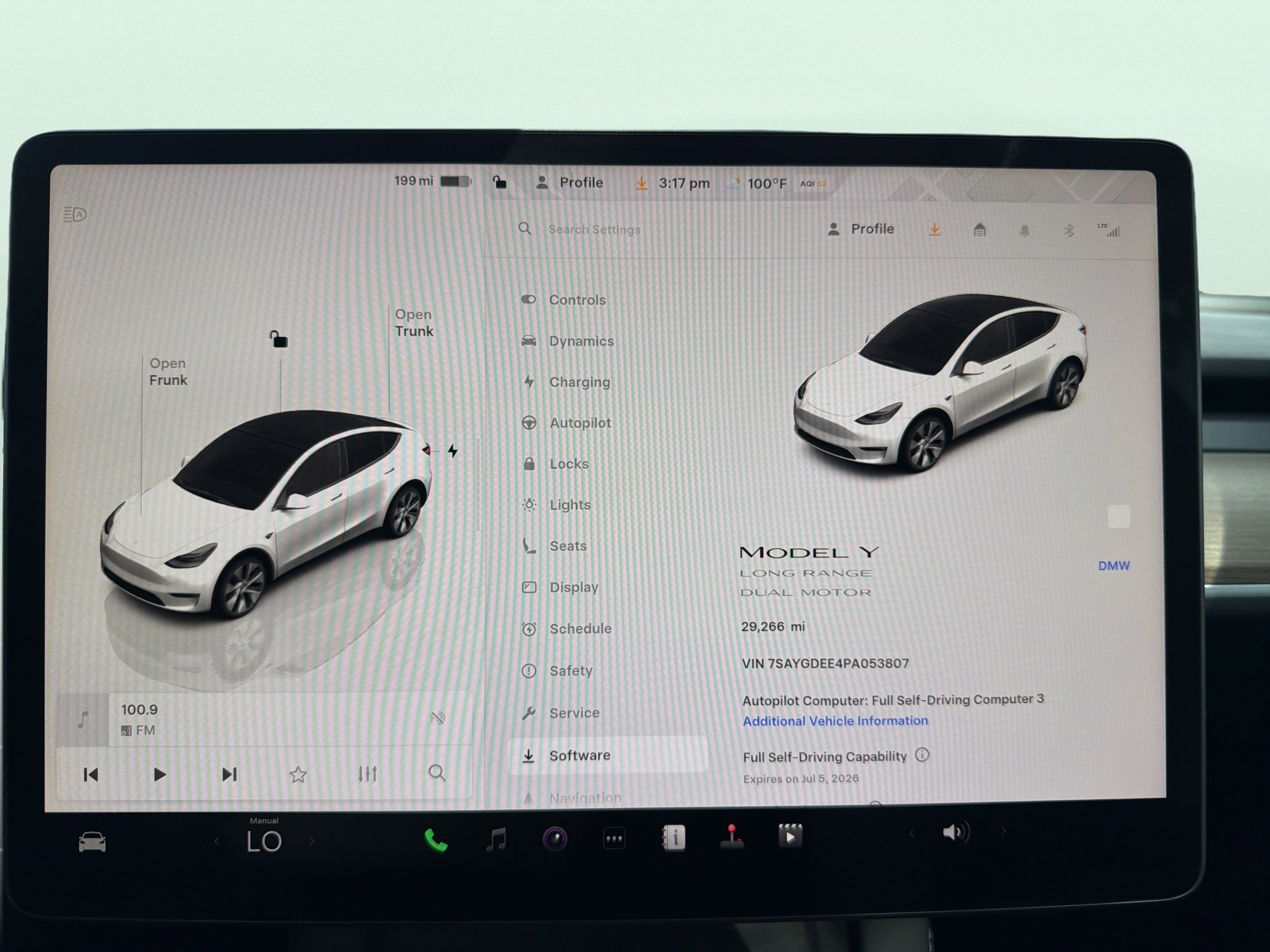 Used 2023 Tesla Model Y Long Range AWD/4WD image 54