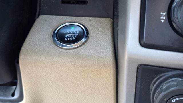 Used 2016 Ford F150 Lariat AWD/4WD image 38